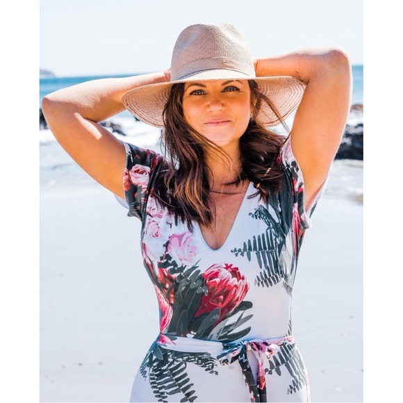 Albion Desert Rose Cape One Piece Swimsuit Bathingsuit Feminine Romantic Floral - Picture 3 of 14